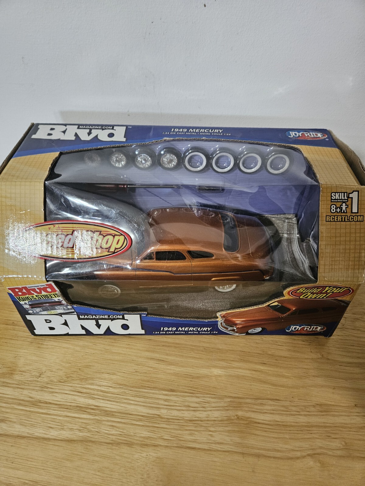 Joy Ride Speed Shop Blvd Magazine 1949 Mercury Copper 1:24 Scale 2005 NIB