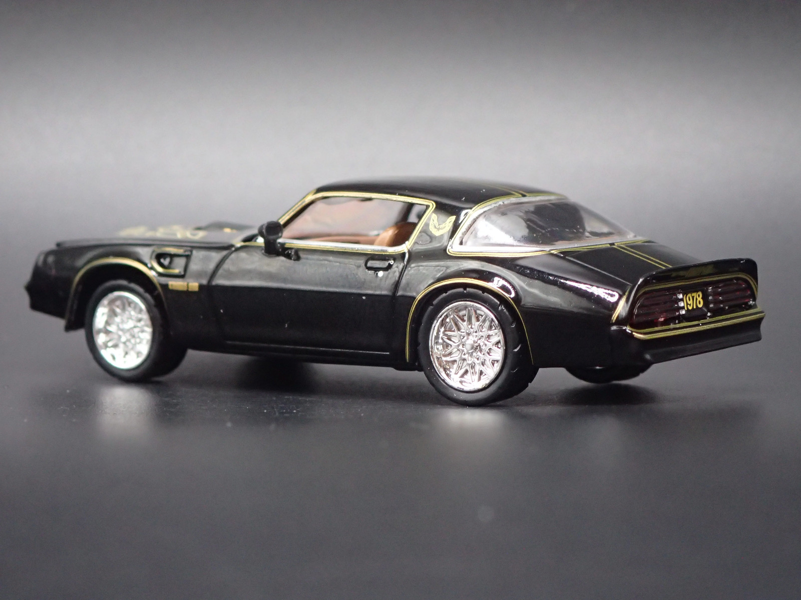 1978 PONTIAC FIREBIRD TRANS AM T/A BLACK 1:64 SCALE COLLECTIBLE DIECAST MODEL CA