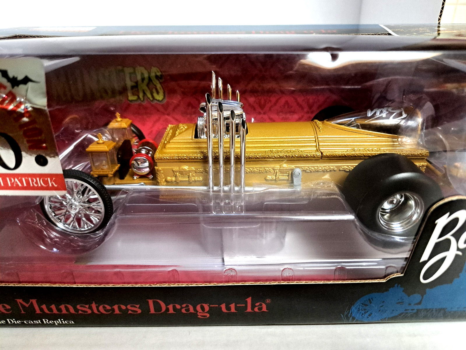MUNSTERS DRAGULA 1/18 Scale DieCast Signed