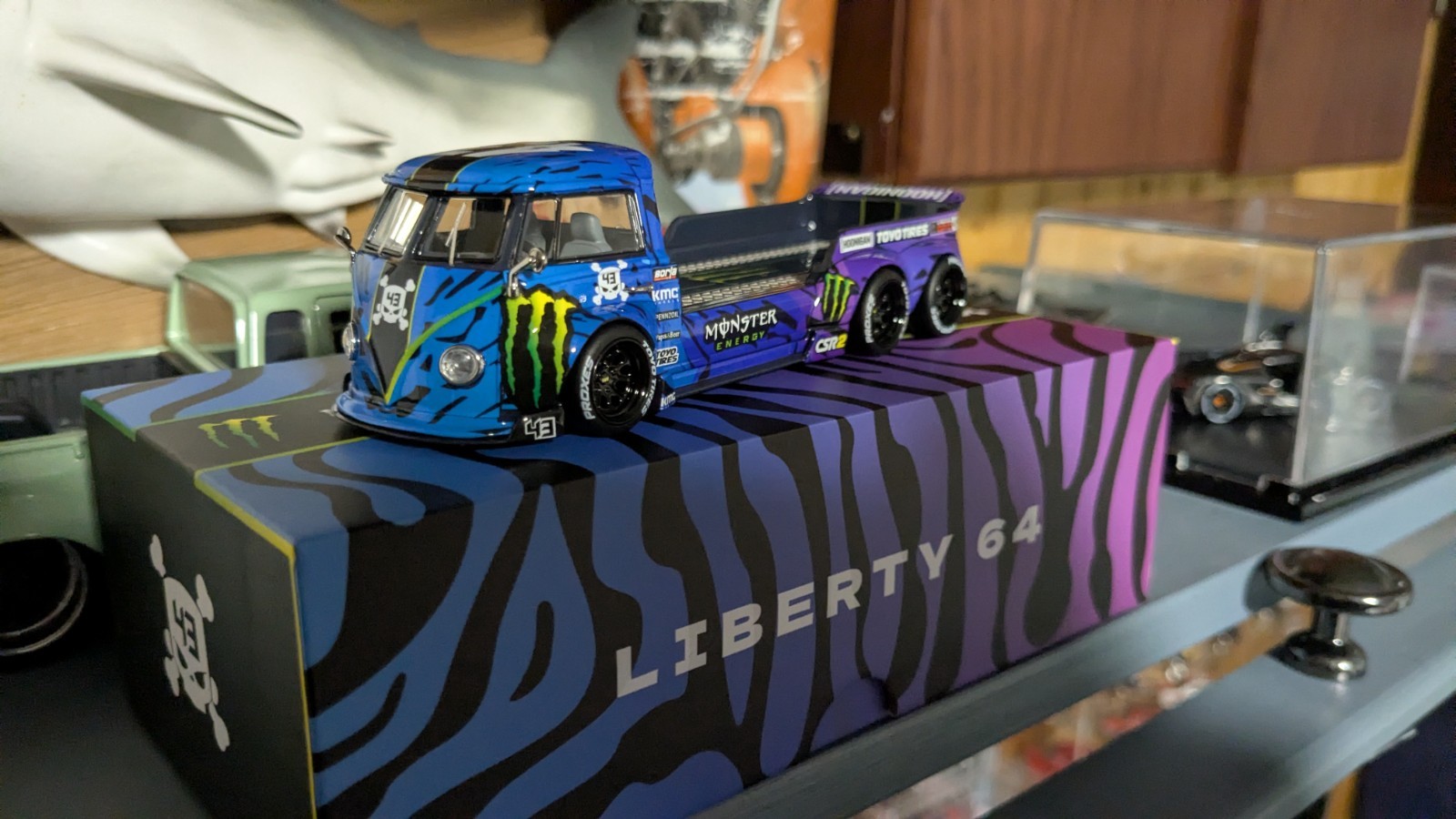 Liberty 64 Monster Energy 6 Wheel VW car hauler