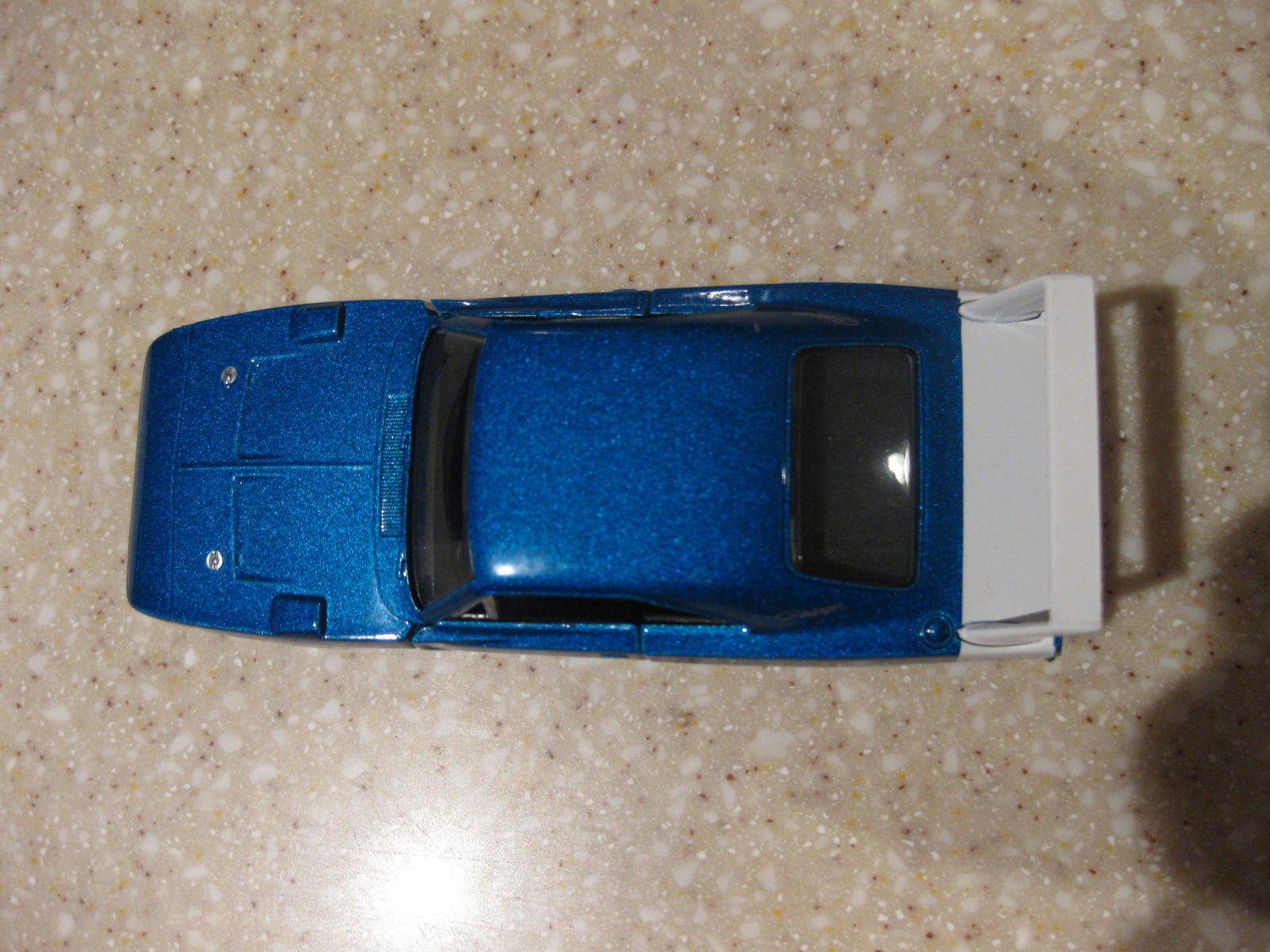 1969 DODGE CHARGER DAYTONA 1:32 DIECAST OPENING DOORS PULLBACK ACTION BLUE