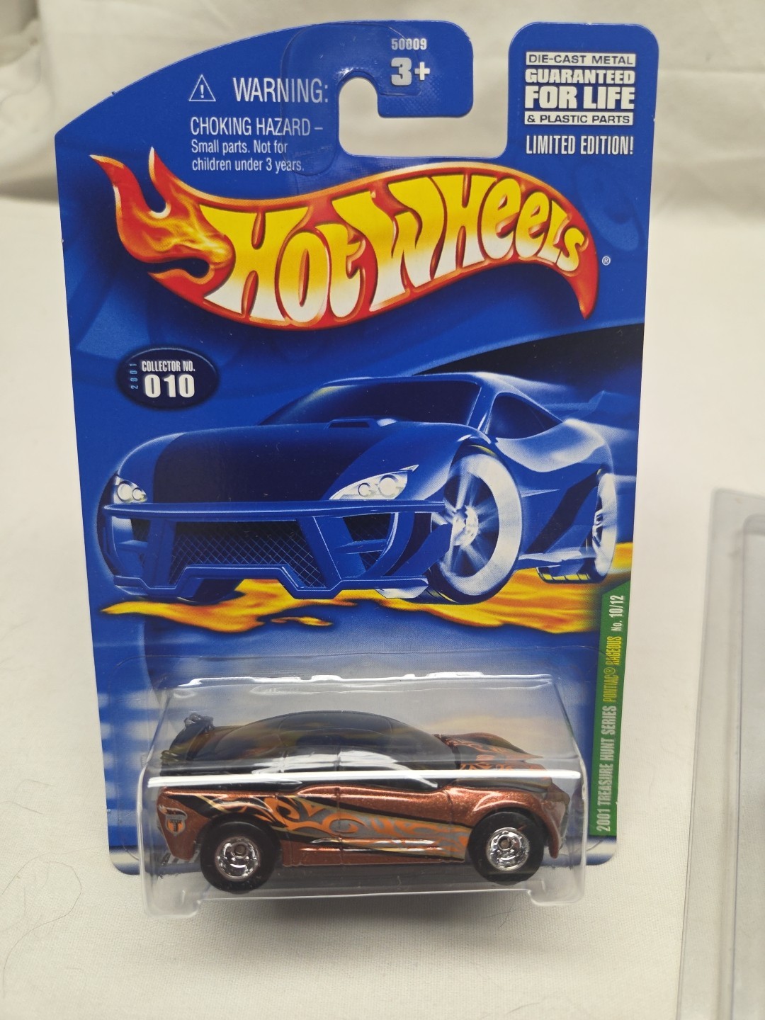 Hot Wheels 2001 Pontiac Rageous Treasure Hunt #010 With Protech Car Case