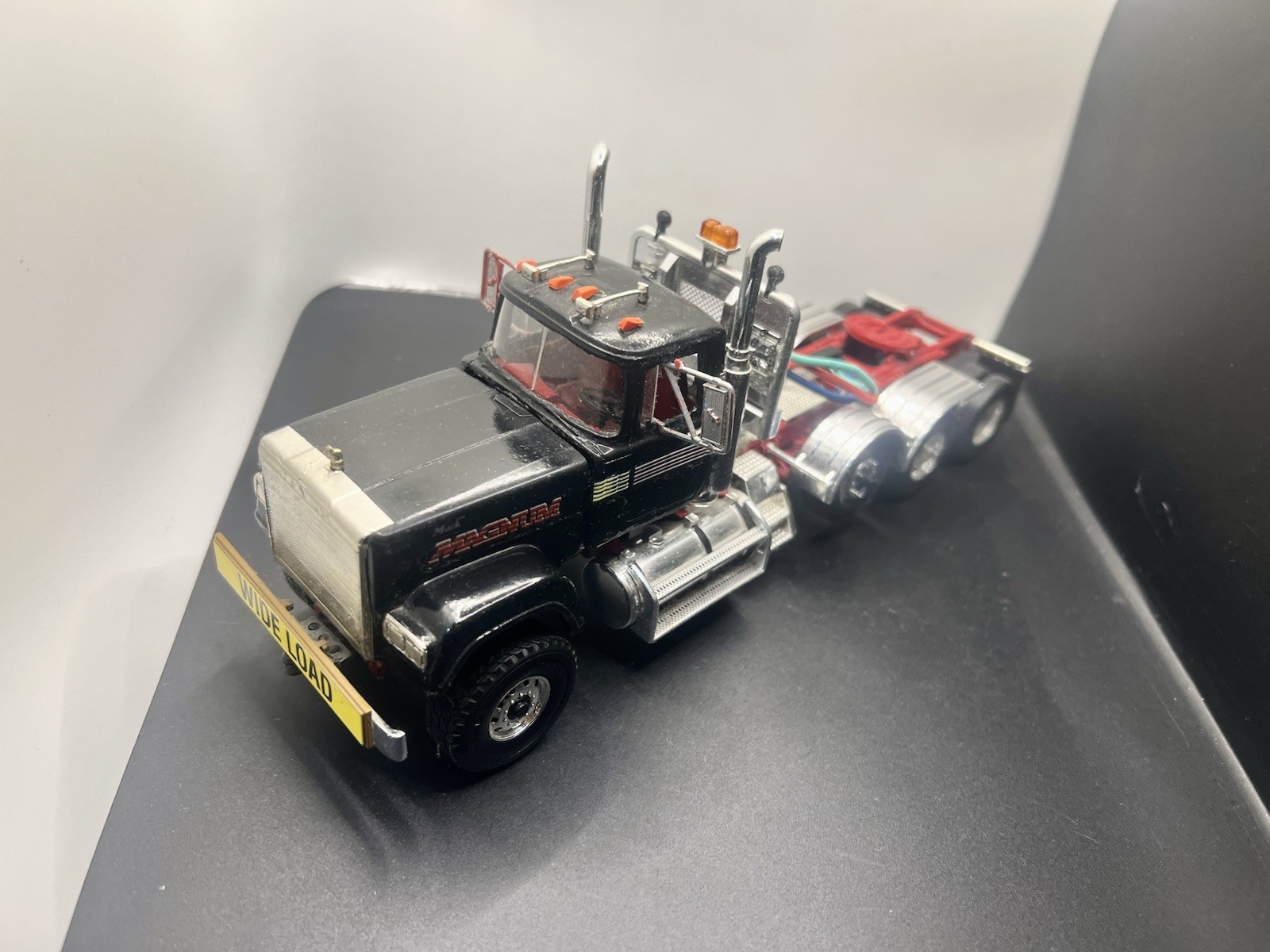 1/34 Custom Conversion First Gear Mack Superliner II Magnum Tri Axle Tractor