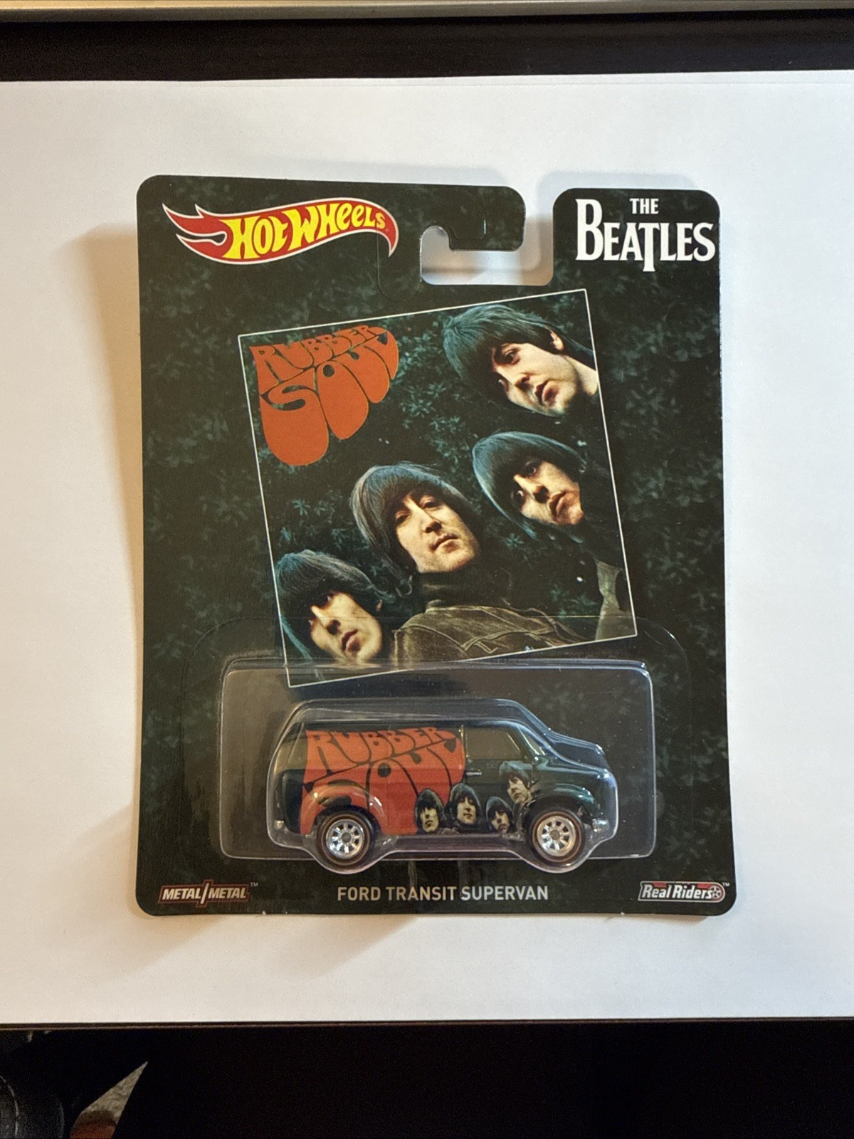 Hot Wheels 2017 Pop Culture Series: The Beatles – Ford Supervan Rubber Soul