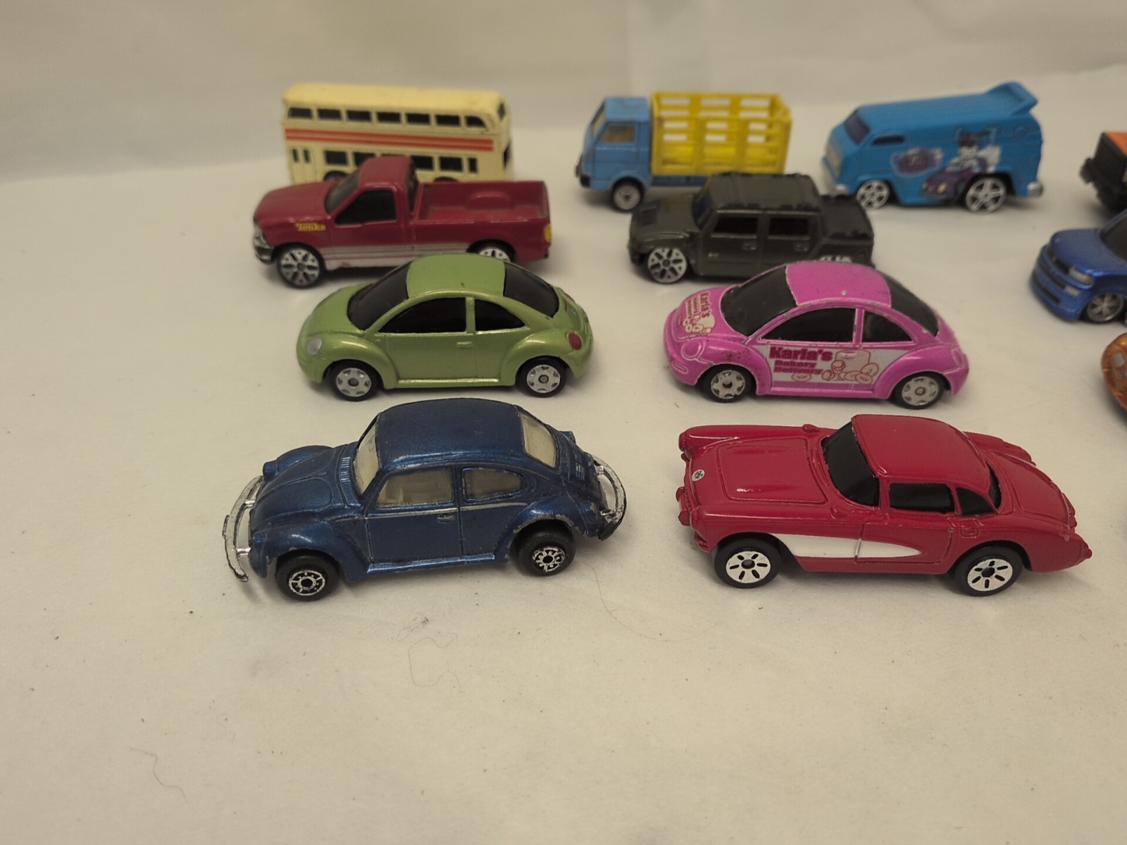Maisto 1/64 Diecast Lot of 13 Loose Cars Various Years and Models See Photos