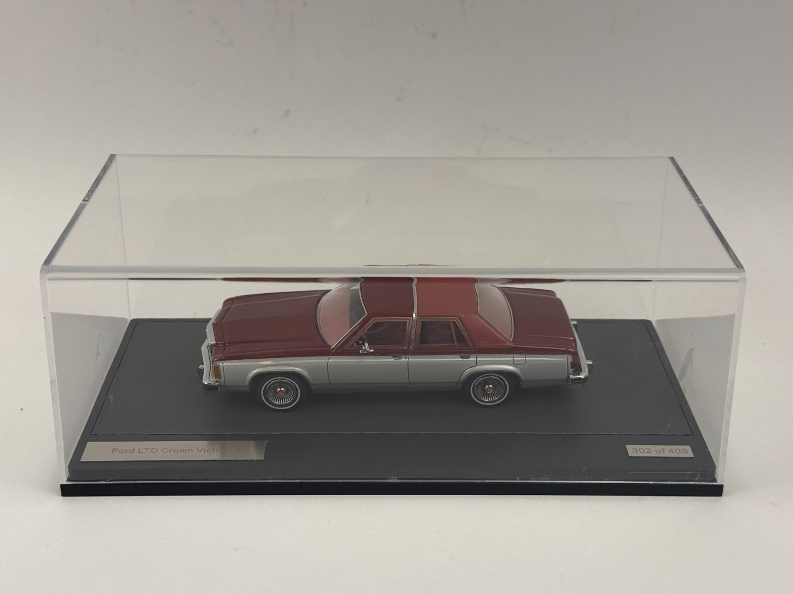 Matrix 1:43 1986 Ford LTD Crown Victoria LX Dark Red/Silver MX20603-402 – LE 408