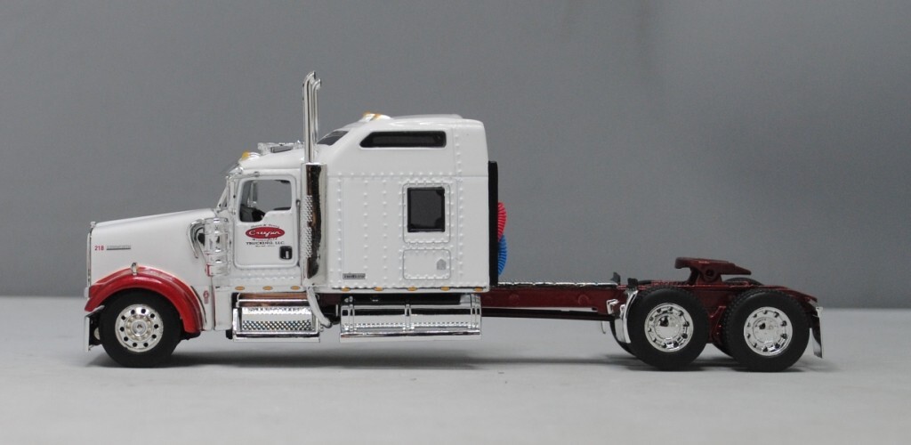 NEW DCP 68-1370 CREEPIN #3 KENWORTH W900L 86″ W/ RENEGADE