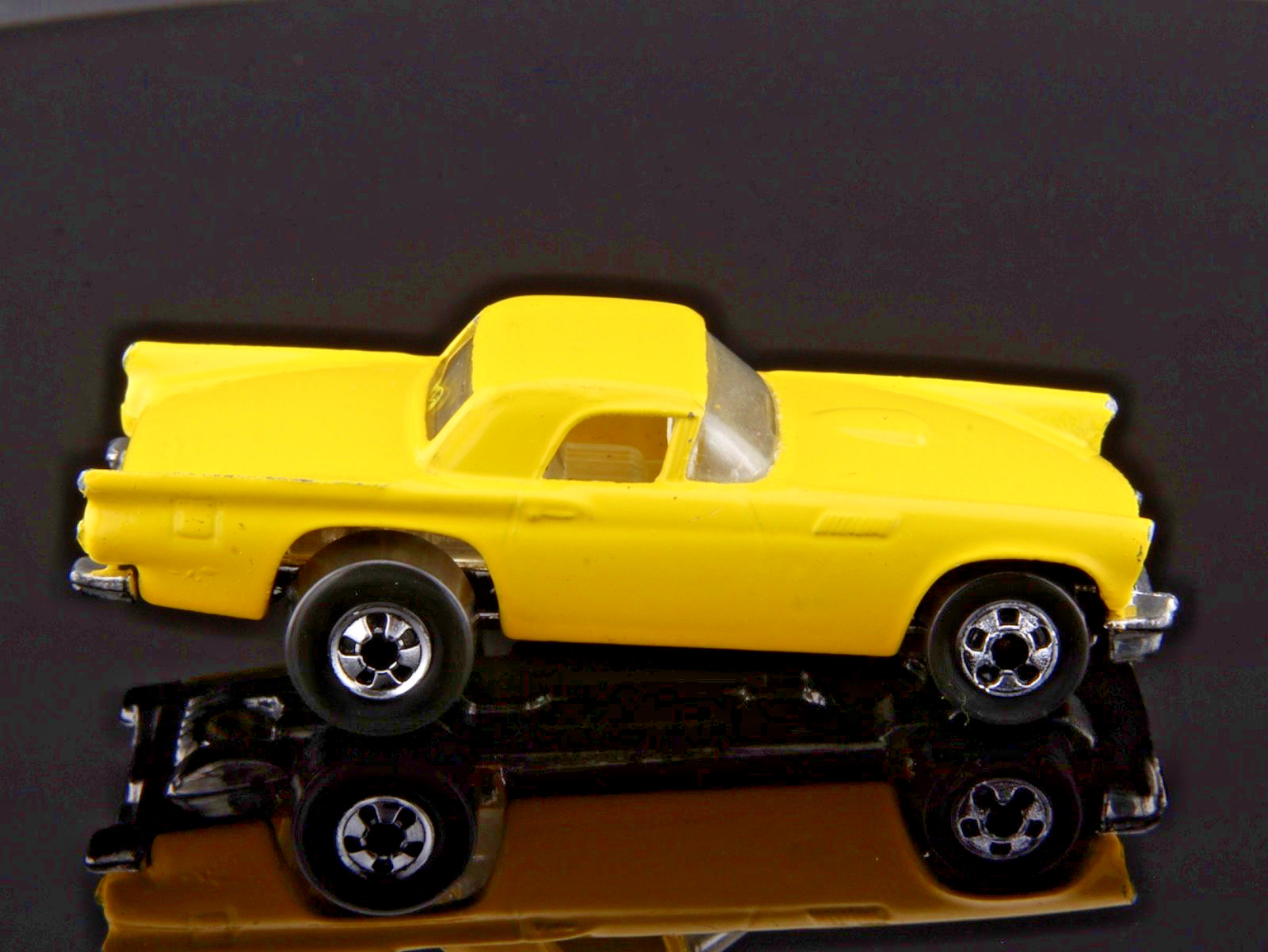 1977 Hot Wheels 5-Pack Exclusive ~ 1957 FORD T-BIRD ~ Blackwall Diecast Yellow