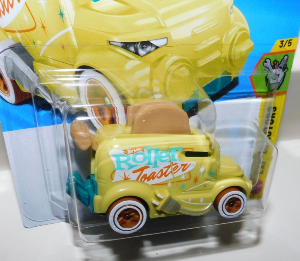 HOT WHEELS 2025 #39 ROLLER TOASTER