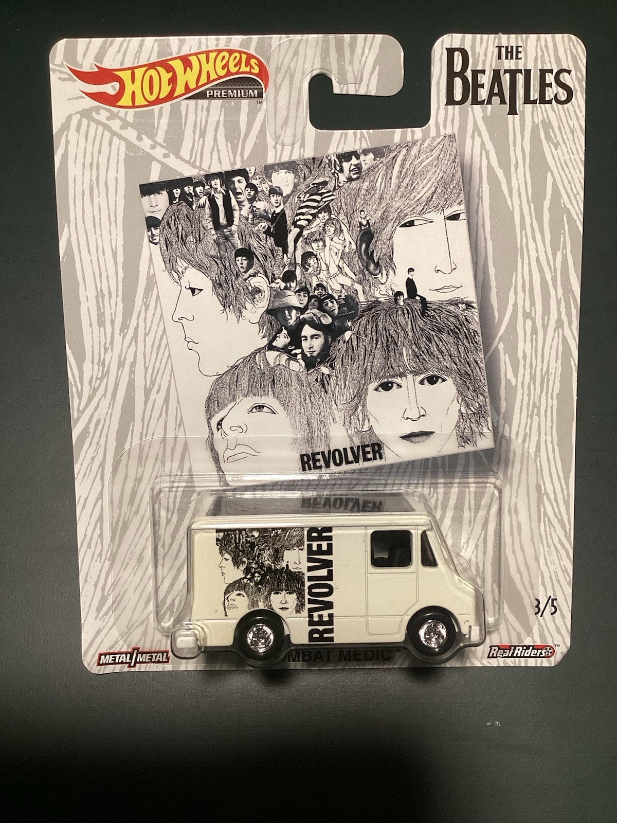 Hot Wheels Car Beatles Help! Revolver Yellow Submarine- NIB Lot Of 4