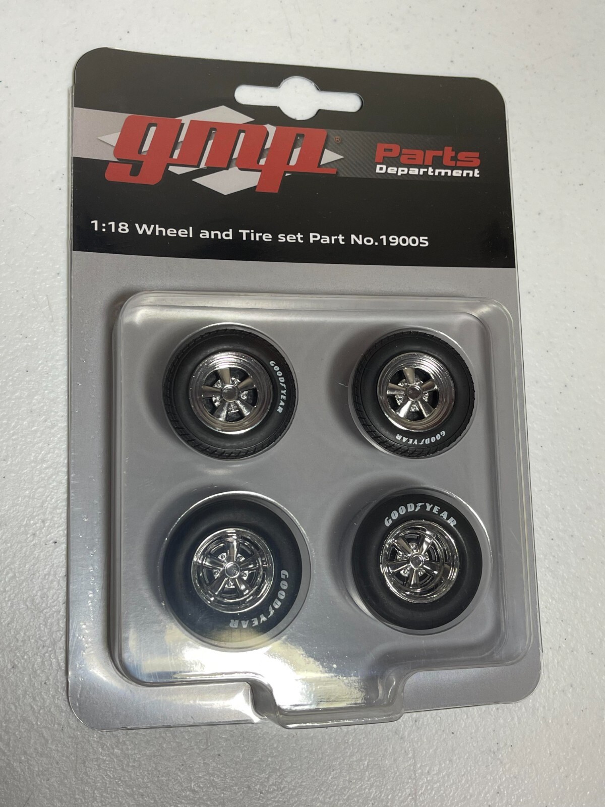 1/18 GMP MUSCLE CAR DEEP DISH 5 SPOKE DRAG WHEELS AND GOODYEAR TIRE SET 19005