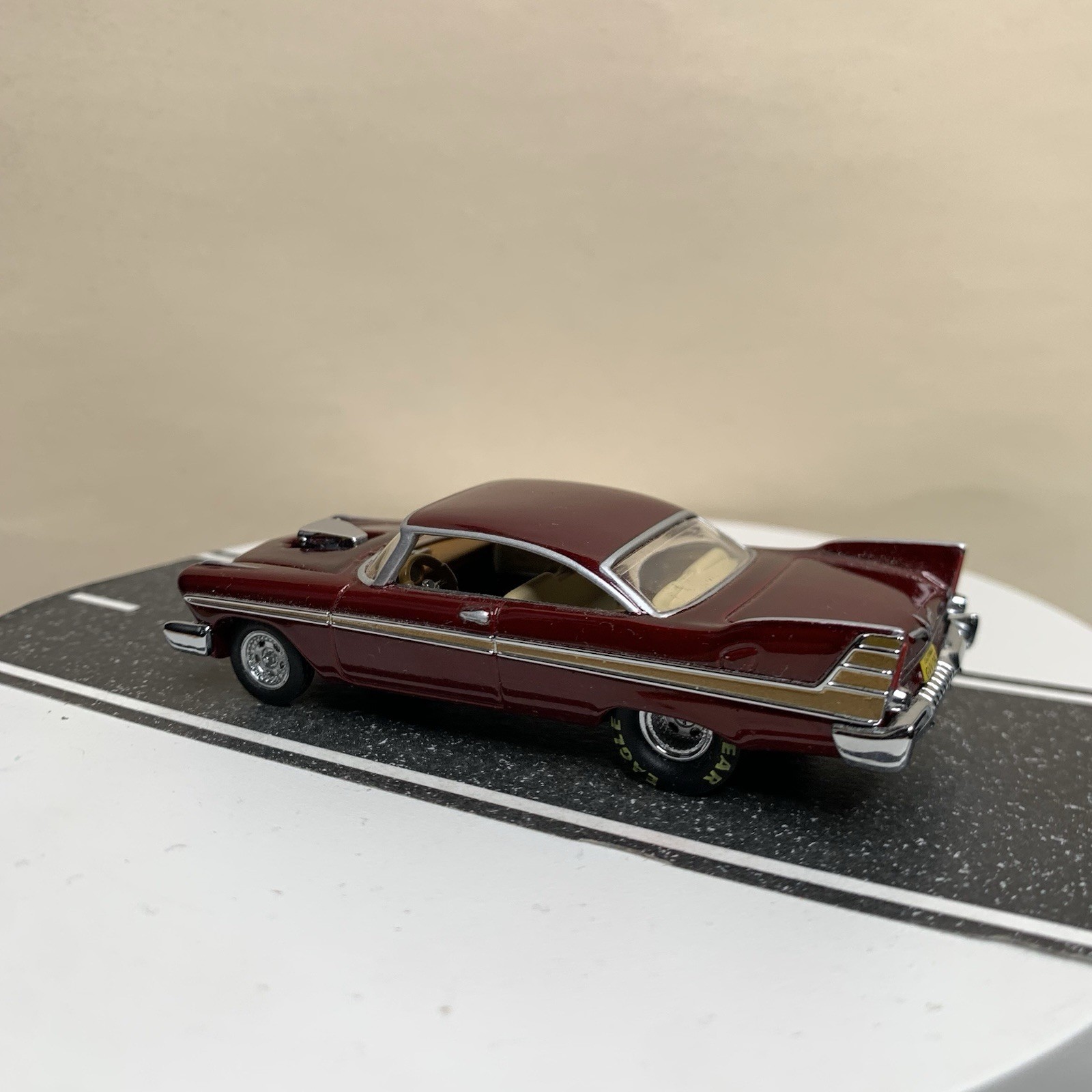 Hot Wheels 100% Collectibles 1957 Plymouth Fury Dragster Dark Red/Gold 1:64 NM