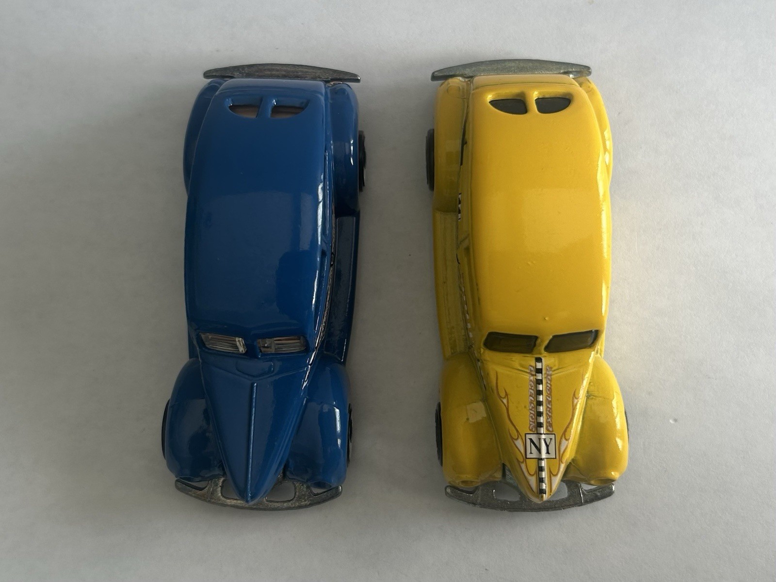 Lot of 2 Hot Wheels – Fat Fendered ’40 – Blue and Yellow New York