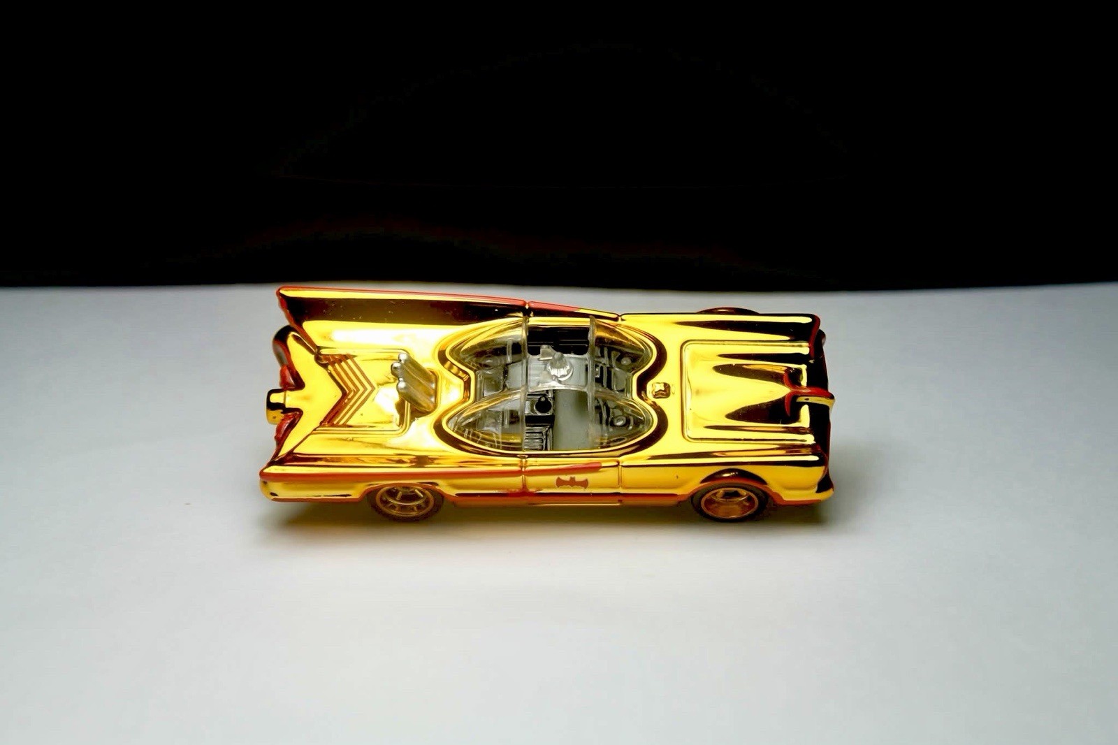 Hot Wheels Batman Batmobile Tv Series Gold Spectraflame Custom MADE READ!