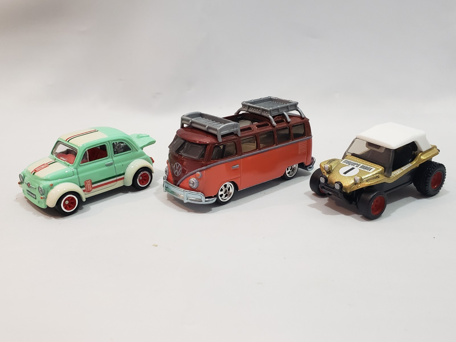 NEW Hot Wheels BOULEVARD Lot 16 Cars Plymouth Savoy 32 Ford M3 Porsche Pantera