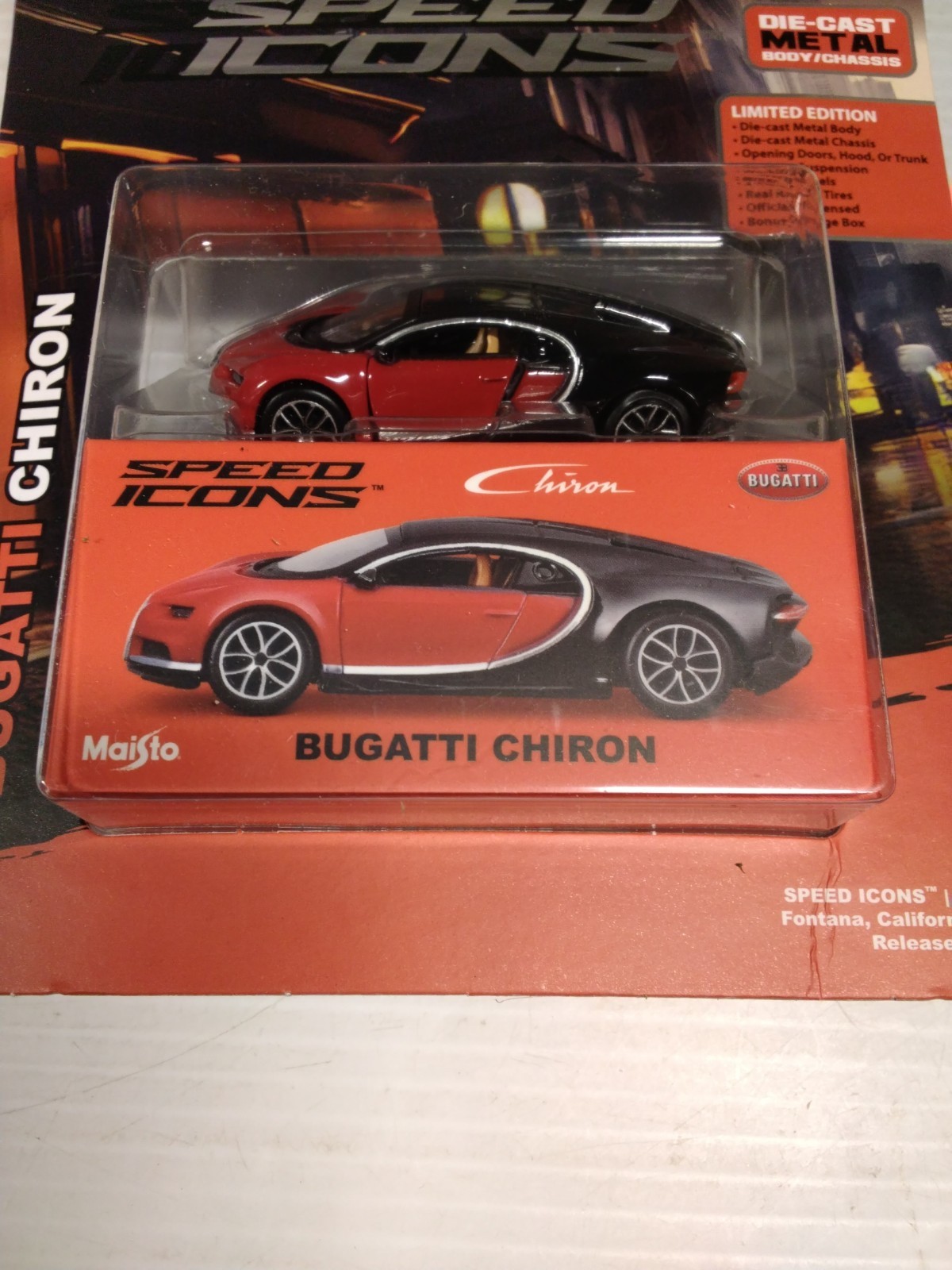 Maisto Bugatti Chiron Red Die Cast Car Model 1:64 Scale