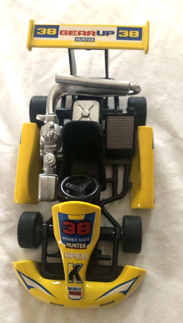 Kintoy Kinsfun Die Cast Pull & Go Friction Toy Go-Kart Racer 5”