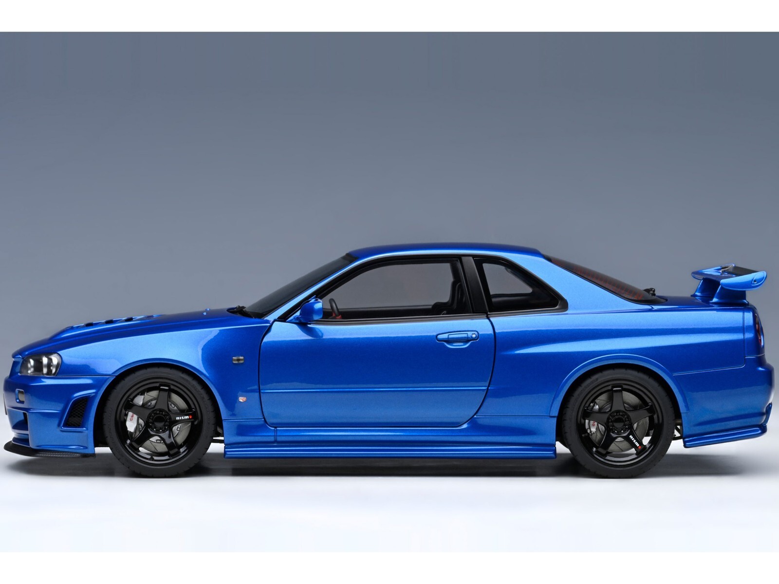 NISSAN SKYLINE GT-R R34 NISMO Z-TUNE RHD BAYSIDE BLUE 1/18 BY AUTOART 77462