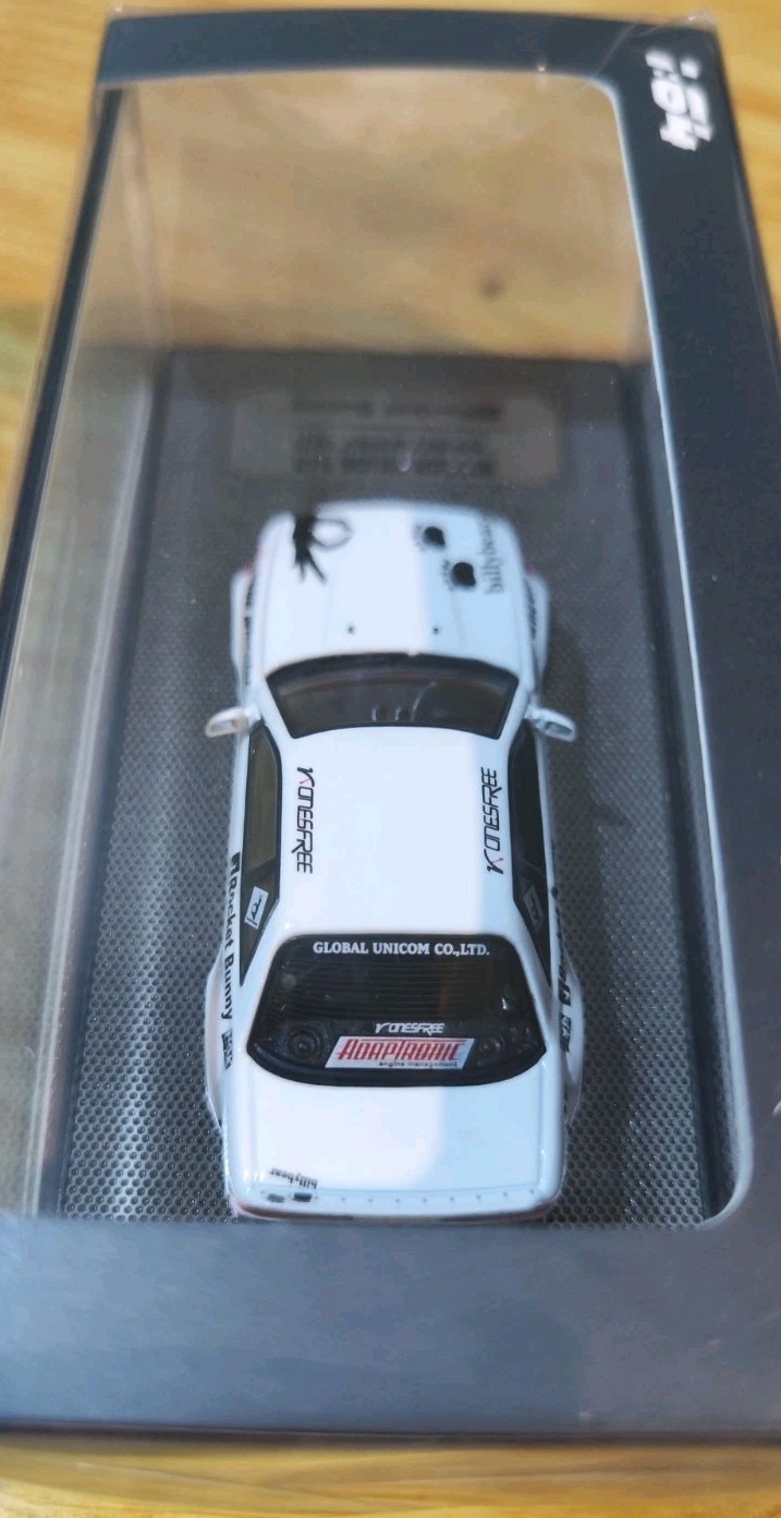 Fuel Me 64 Porsche 993 Rauh Welt Begriff Rough Rhythm Martini Limited Edition