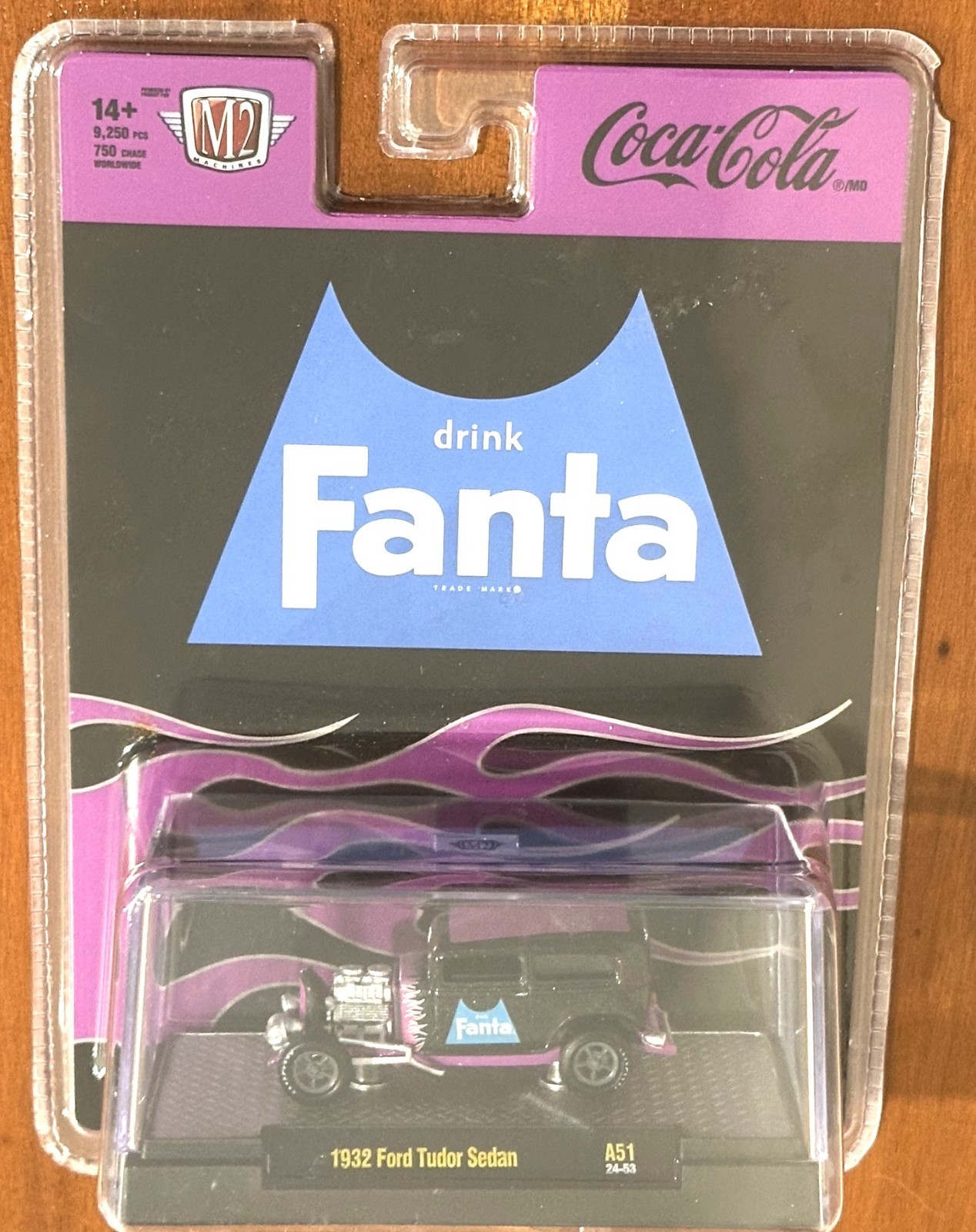 1/64 M2 Machines Coca-Cola Drink Fanta Grape 1932 Ford Tudor Sedan