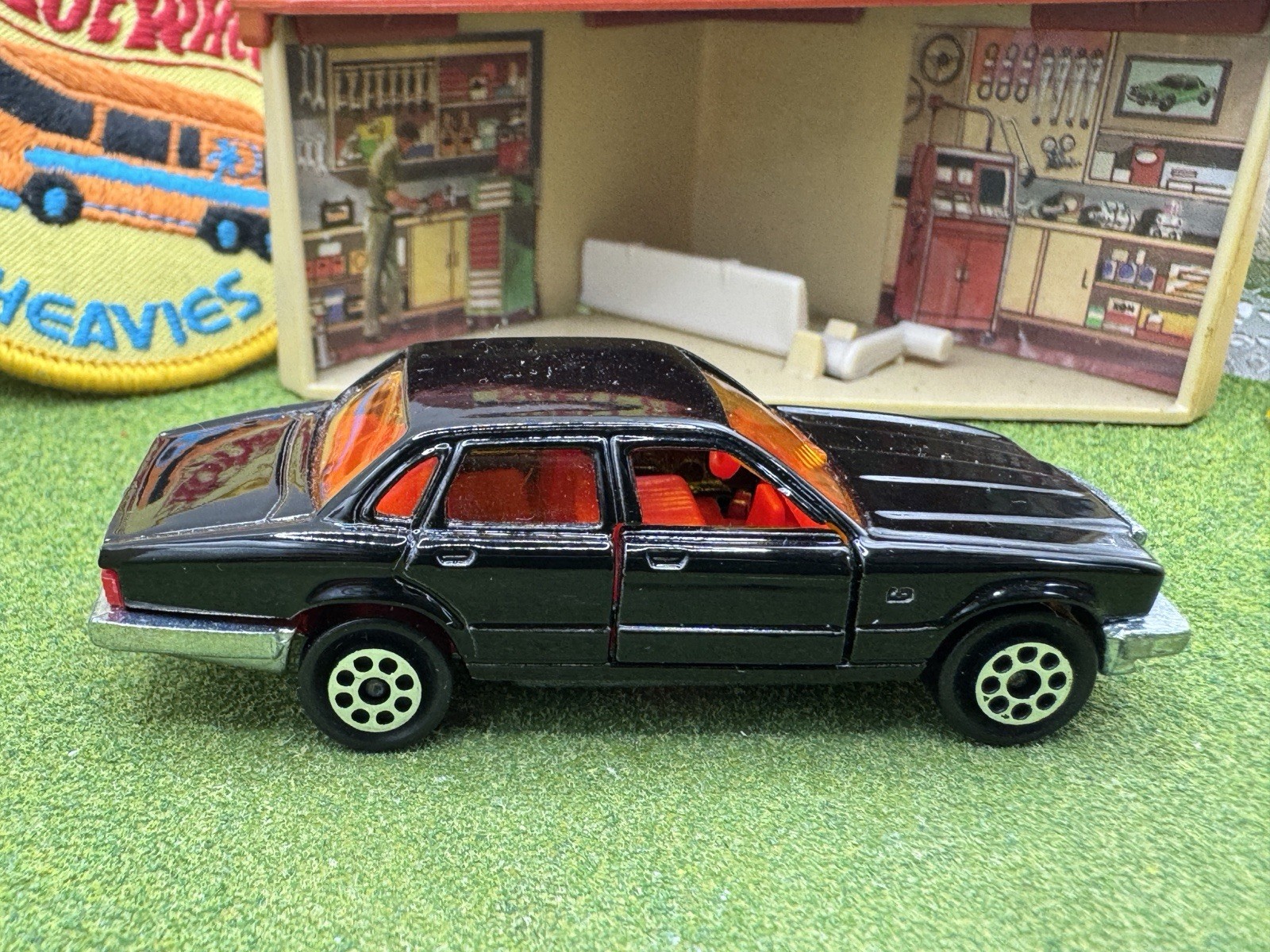 Majorette Jaguar XJ6 Dark Green Metallic No. 293 Diecast Car