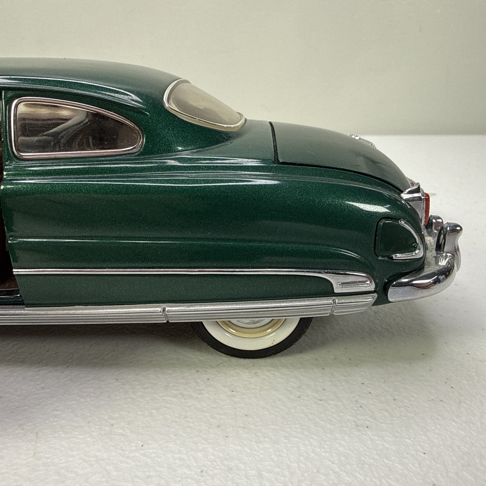 Franklin Mint 1:24 1951 Hudson Hornet Diecast Car Metallic Green w/ Tag *READ*
