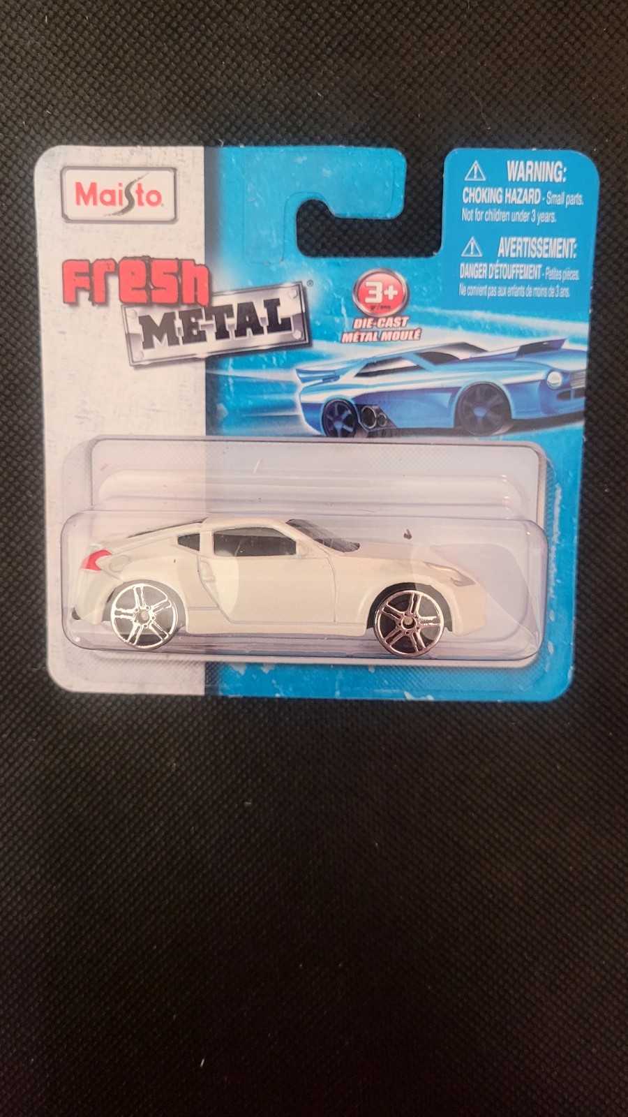 Maisto Fresh Metal Pack of 12 Cars **NEW**