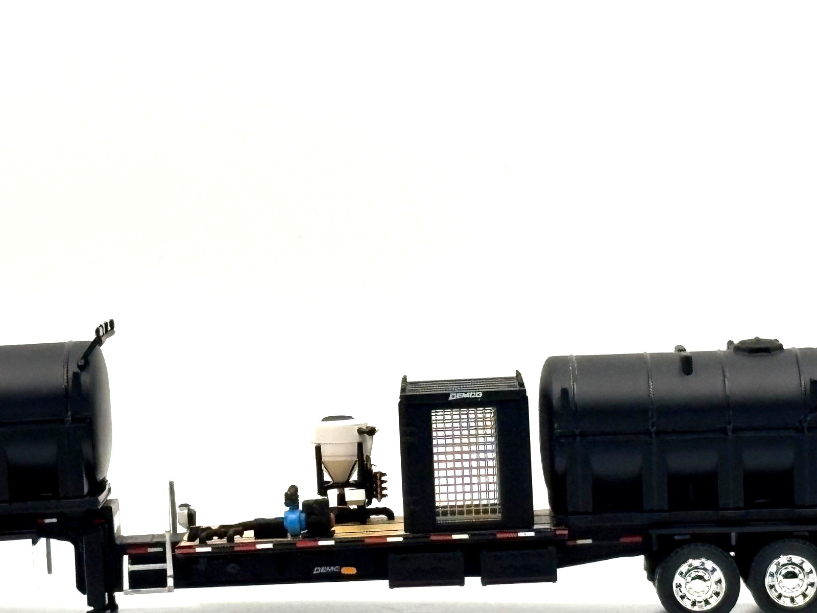 DCP 1/64 Peterbilt 379 DEMCO Liquid Fertilizer Trailer 2025 NTT’NC Show 69-2065