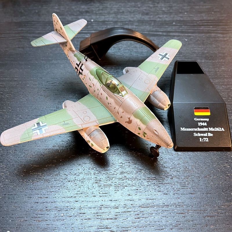 1:72 WW2 Messerschmitt Me 262 Schwalbe Fighter Model Diecast Military Collection