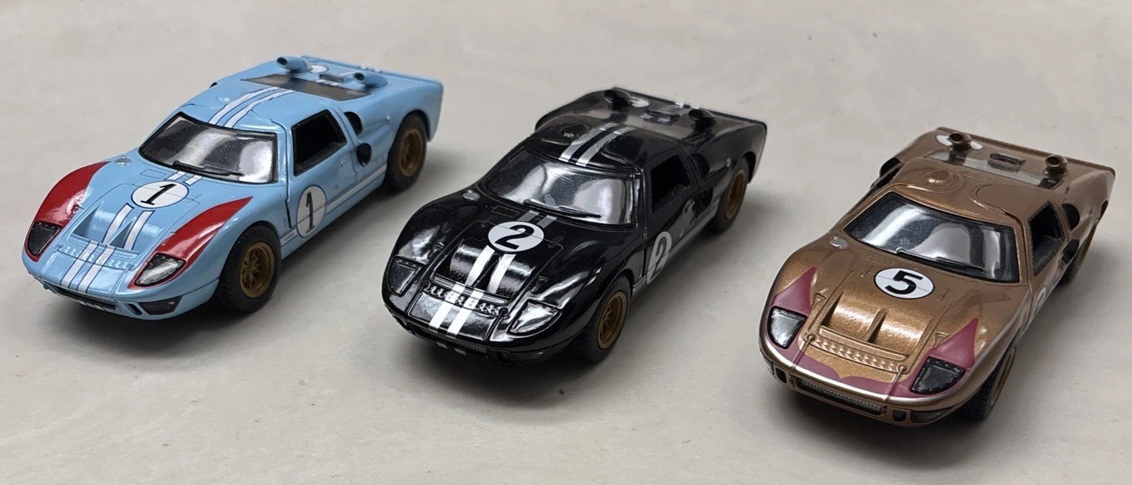 Lot Of 3 Kinsmart GT40 LeMans 24 Hours Ford Win pullback 1/32 Diecast #1,#2,#5