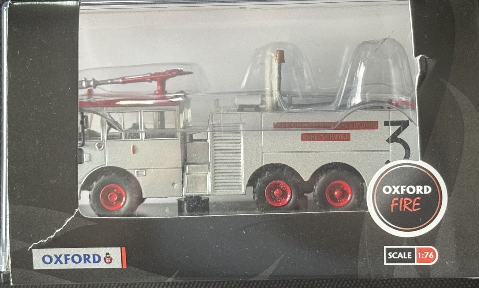 Oxford Thornycroft Nubian Isle of Man Airports Fire Engine 1/76 Die Cast