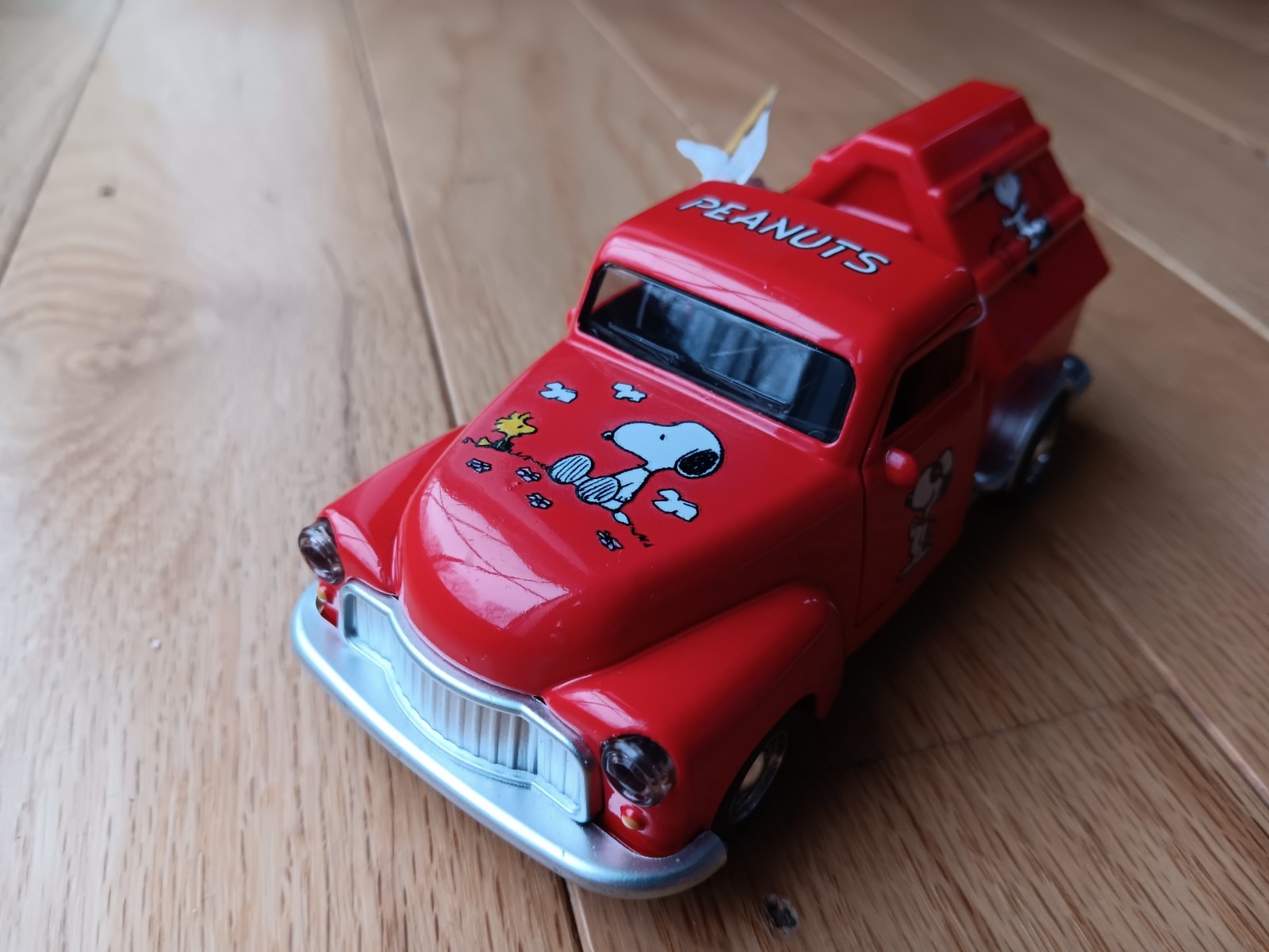 Peanuts Gang Diecast Truck Pull Back Major Trading Inc New With Tag Metal Snoopy