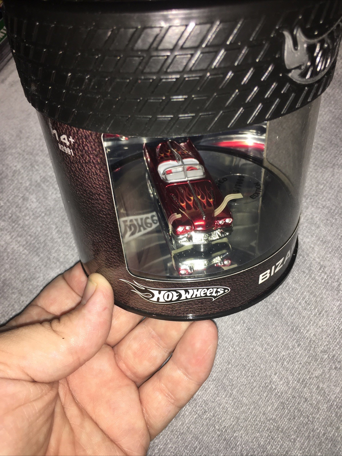 Hot Wheels Bizarro Oil Can Kool & Kustom Series Red Bizarro