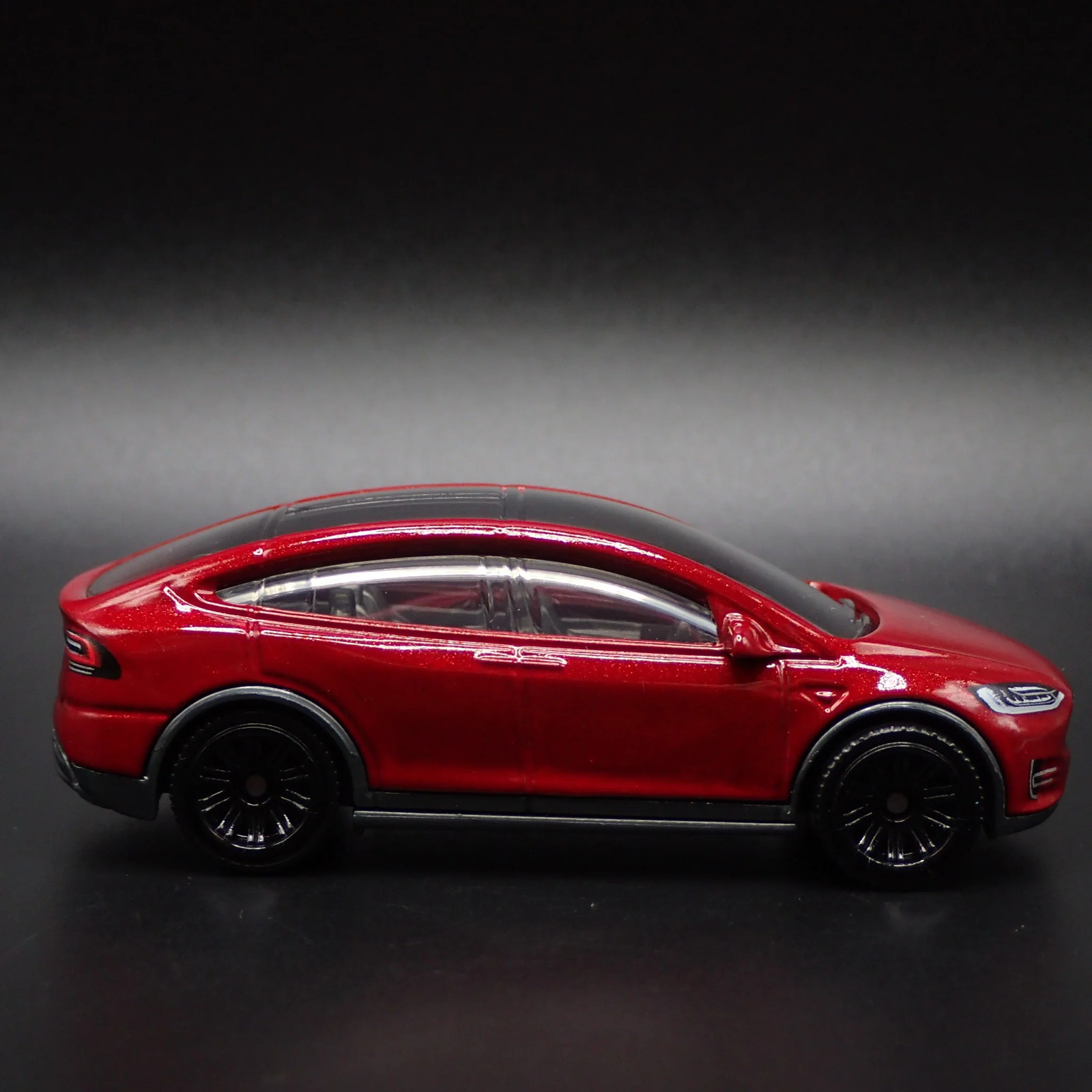2015-2024 TESLA MODEL X SUV 1:64 SCALE COLLECTIBLE DIORAMA DIECAST MODEL CAR