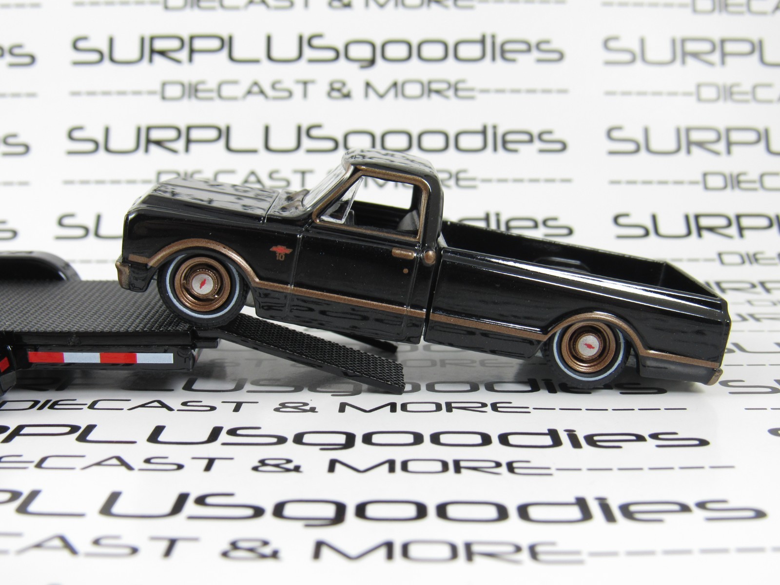 Greenlight LOOSE Trailer Queen: Lowrider 1972 CHEVROLET C10 C-10 w/Car Trailer
