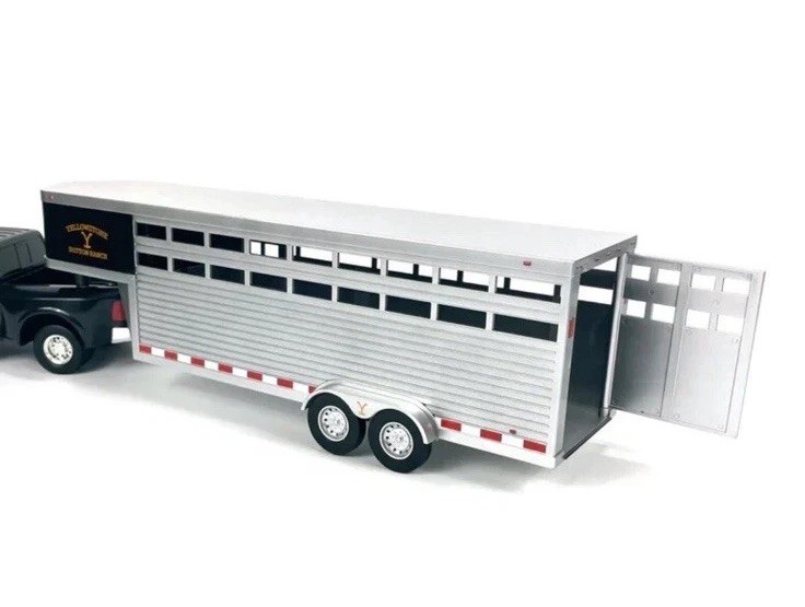 Big Country Toys YELLOWSTONE Dutton Ranch Horse Trailer Adult Collectable *NIB*