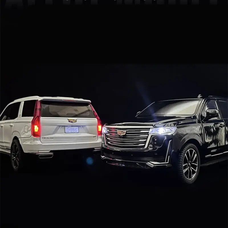 2021/2025 Cadillac Escalade – Black -1:24 Scale