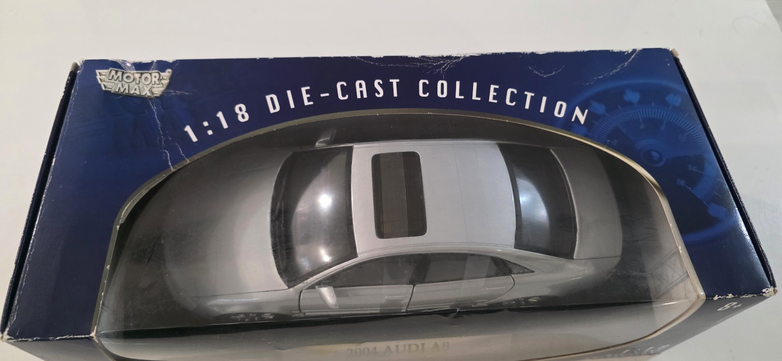 NEW Audi A8 2004 Model Diecast Car 1:18 Scale Opening Doors Hood Silver 11 inch