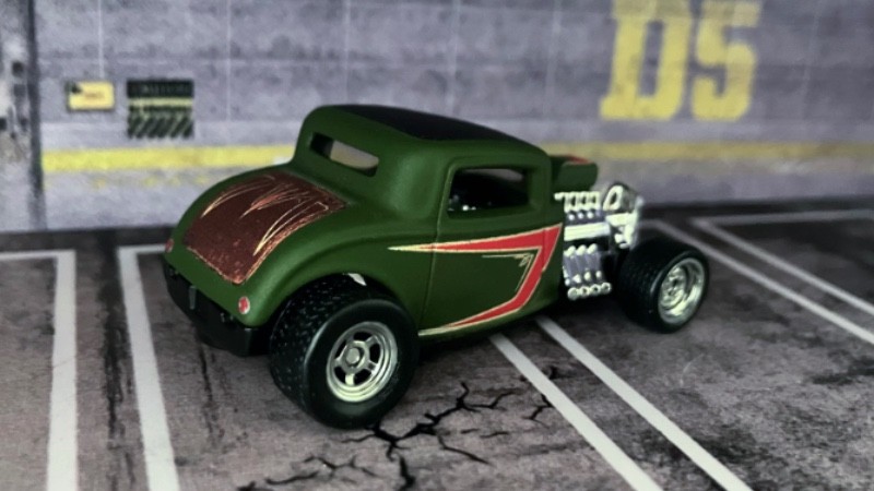 CUSTOM Green ’32 Ford • Chrome Real Riders • Hot Wheels Premium Car • HTF