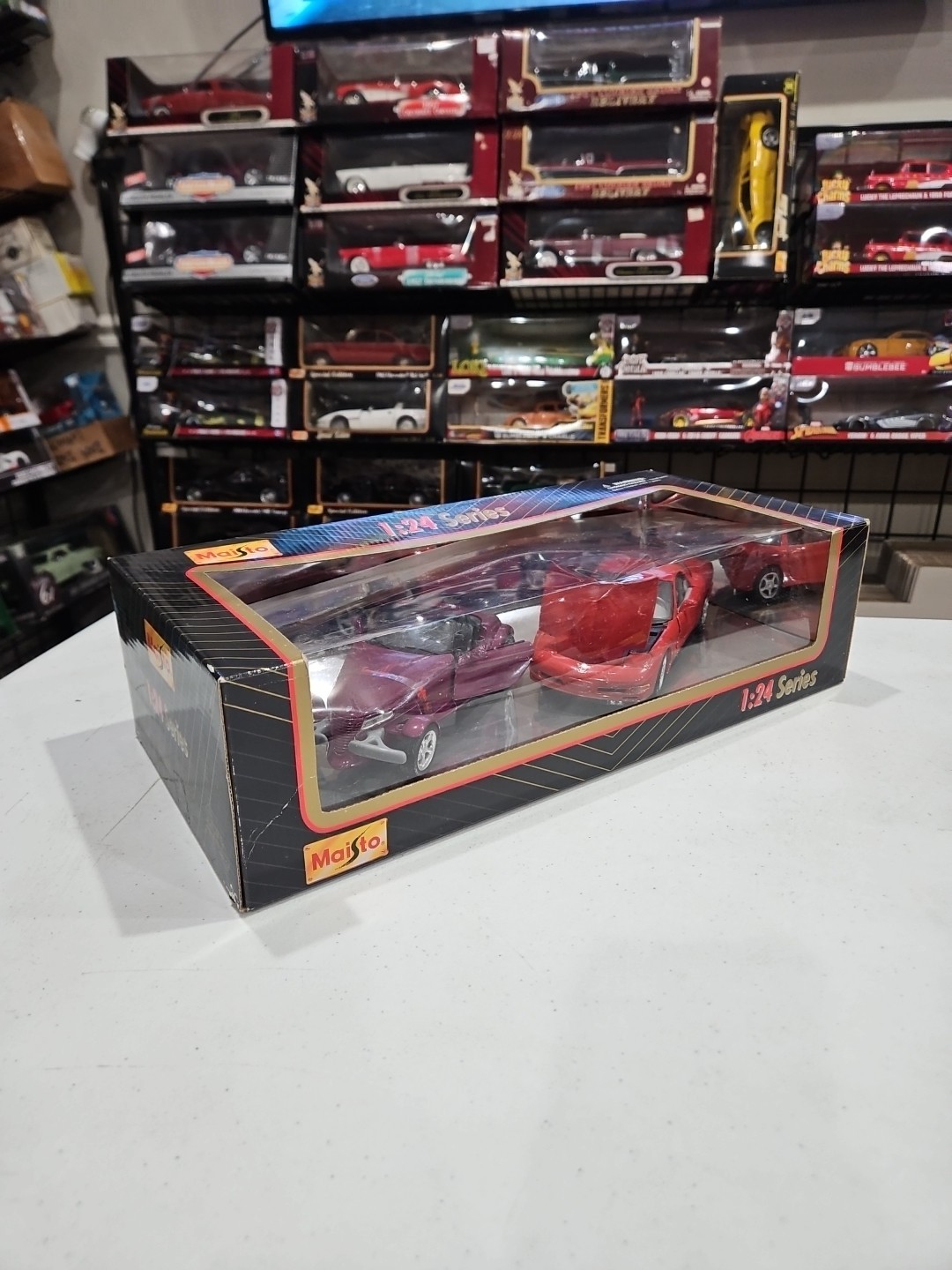 MAISTO #88916 2 DIE-CAST CARS CORVETTE and Prowler – PLASTIC TOP IS FALLING DOWN