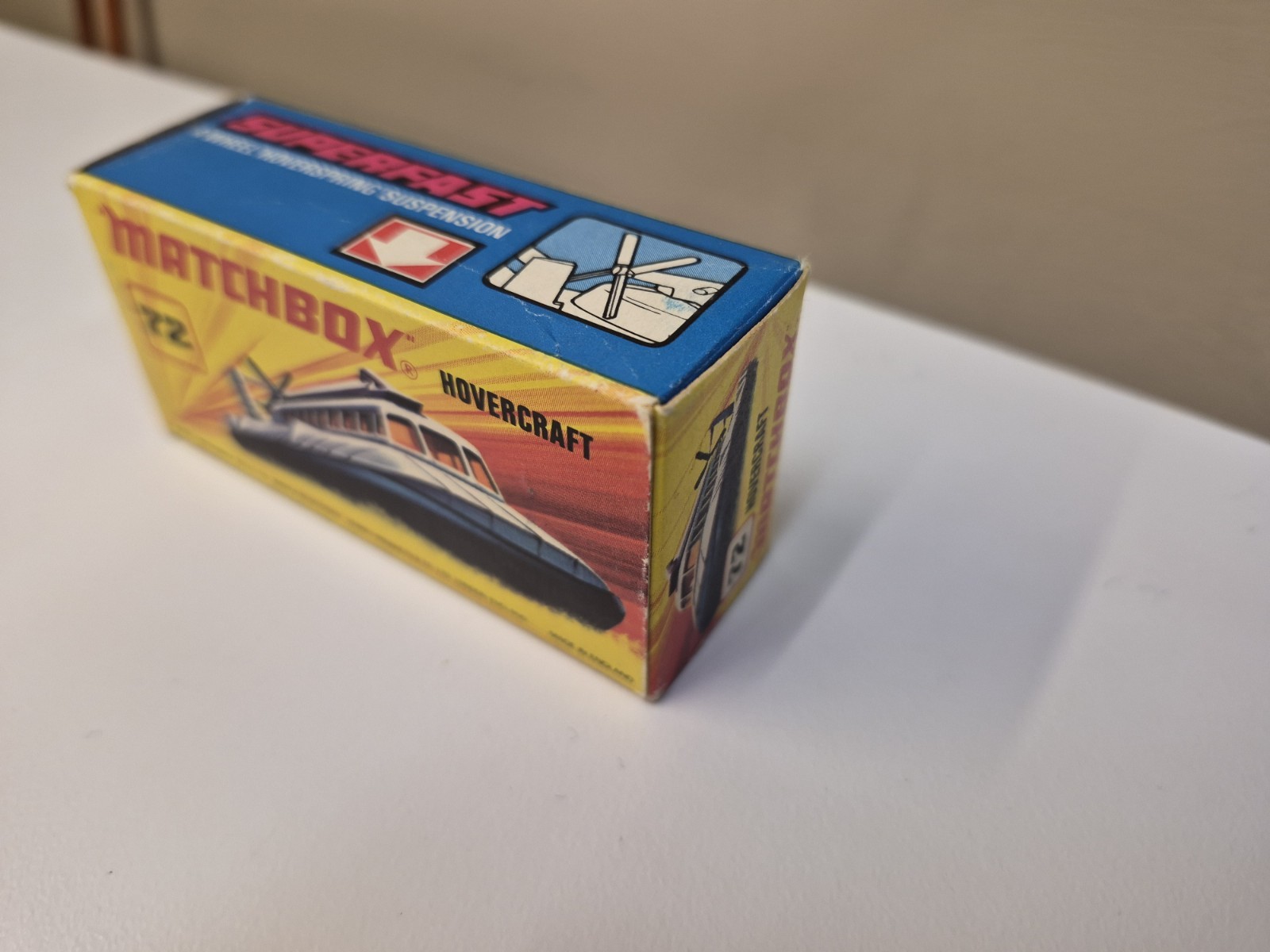 Vintage Lesney Matchbox Superfast #72 SRN6 HOVERCRAFT Diecast with Original Box.