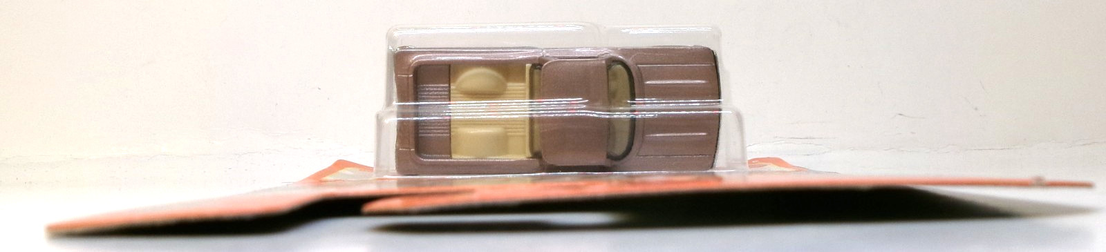 2022 MATCHBOX 1:64 MBX HIGHWAY 33/100 PINK (MAUVE) 1960 CHEVY EL CAMINO