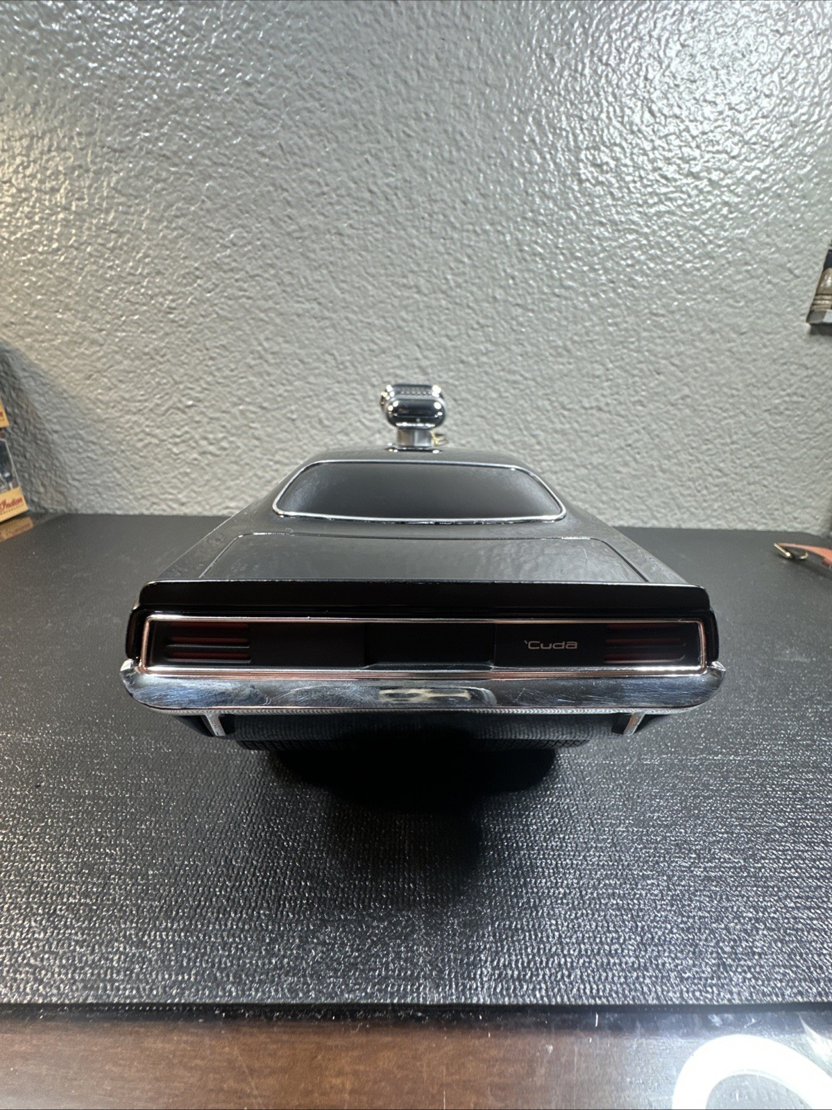 Muscle Machines 1970 Plymouth ’70 Cuda 1:18 Black /matte Black 2000 Fun line