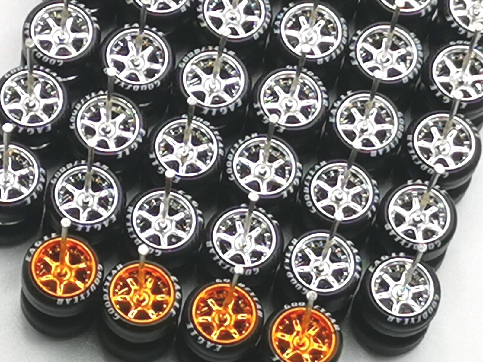 Hot Wheels Good Year 6 Spoke Rubber Tire 17 sets Chrome + Candy Bronze JDM 1:64