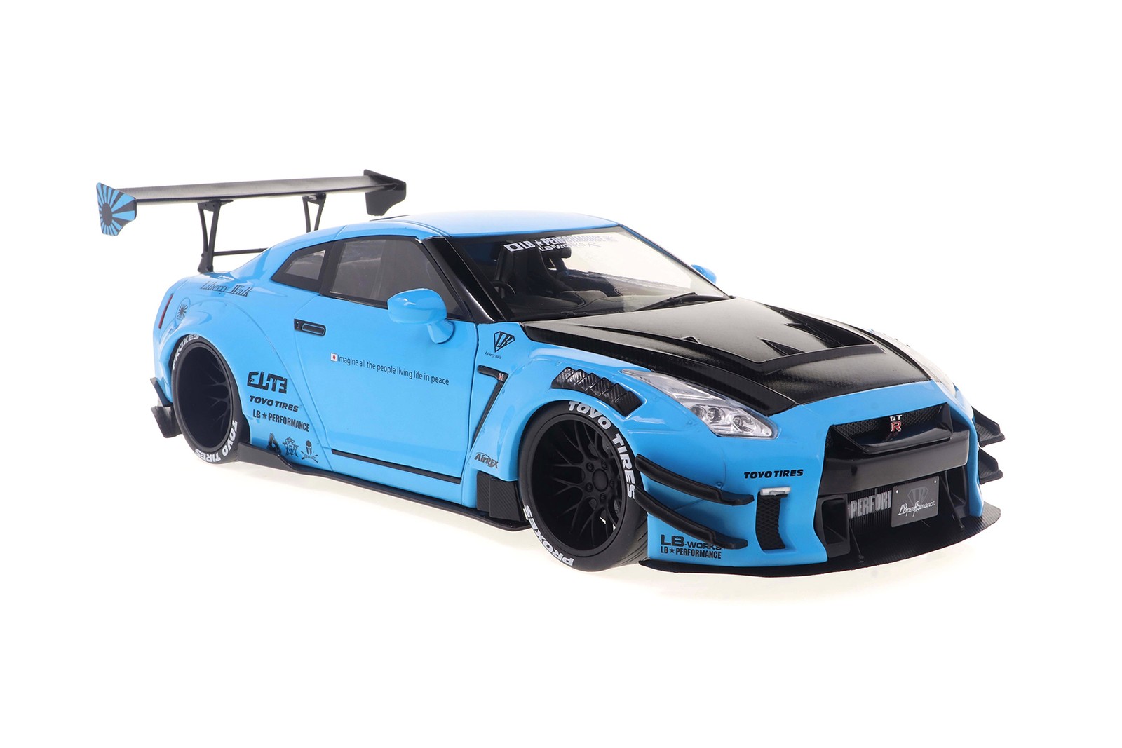2023 NISSAN GT-R (R35) LIBERTY WALK BODY KIT 2.0 1/18 DIECAST SOLIDO S1805817