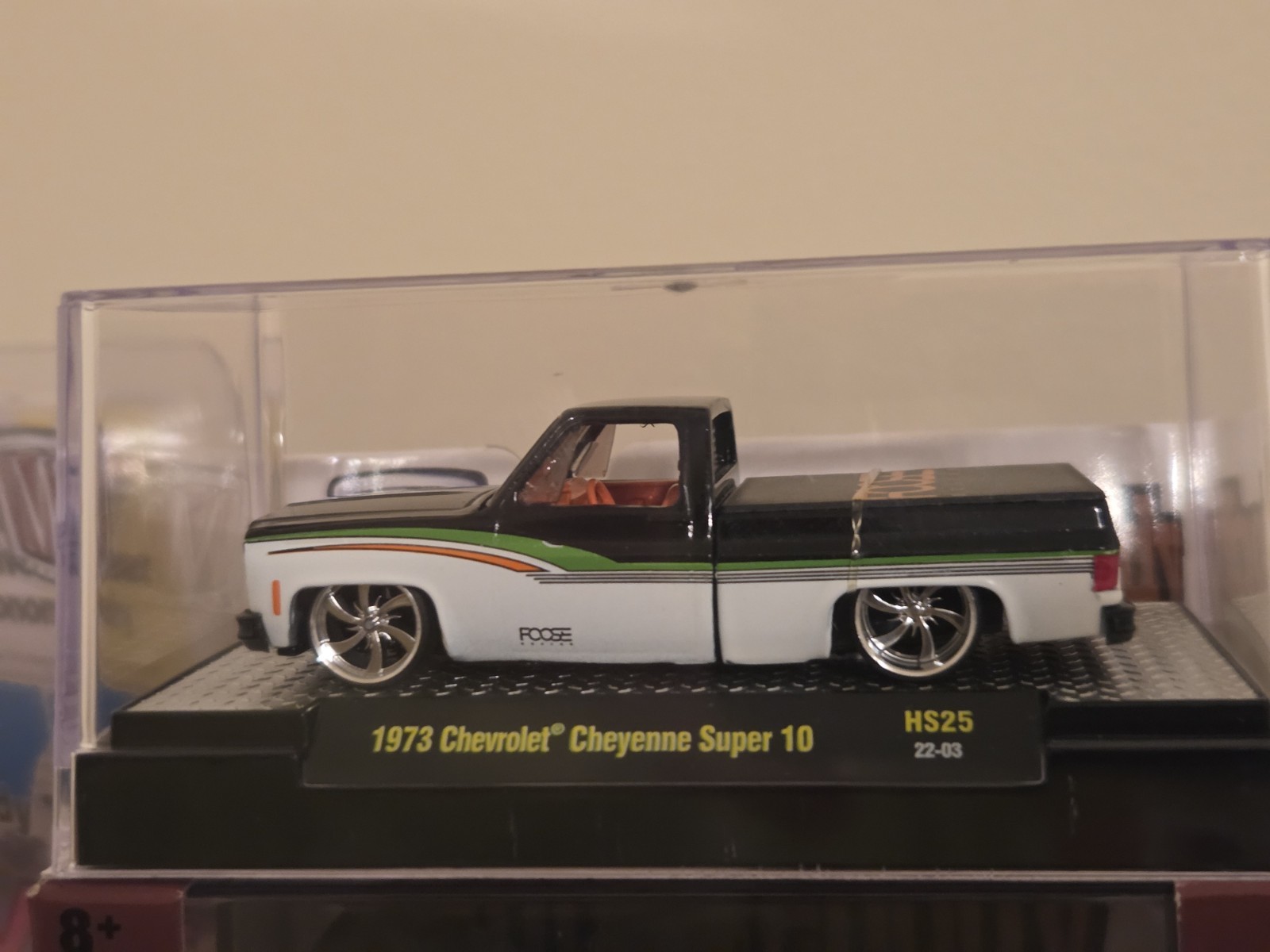 M2 CUSTOM 1/64 1973 Cheyenne Super 10 Squarebody Foose Design Chase