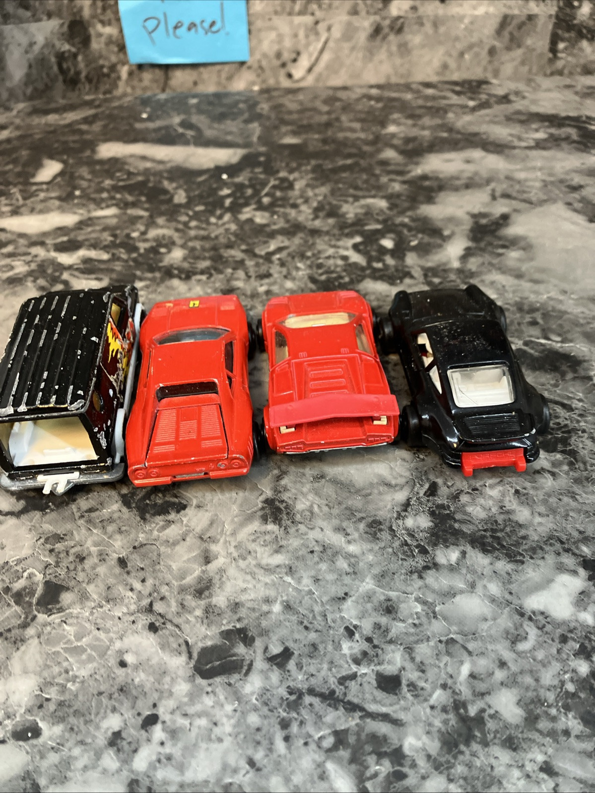 Lot 4 MAJORETTE MAROON PORSCHE 911, LAMBO, FERRARI, 1:57 FRANCE LOOSE
