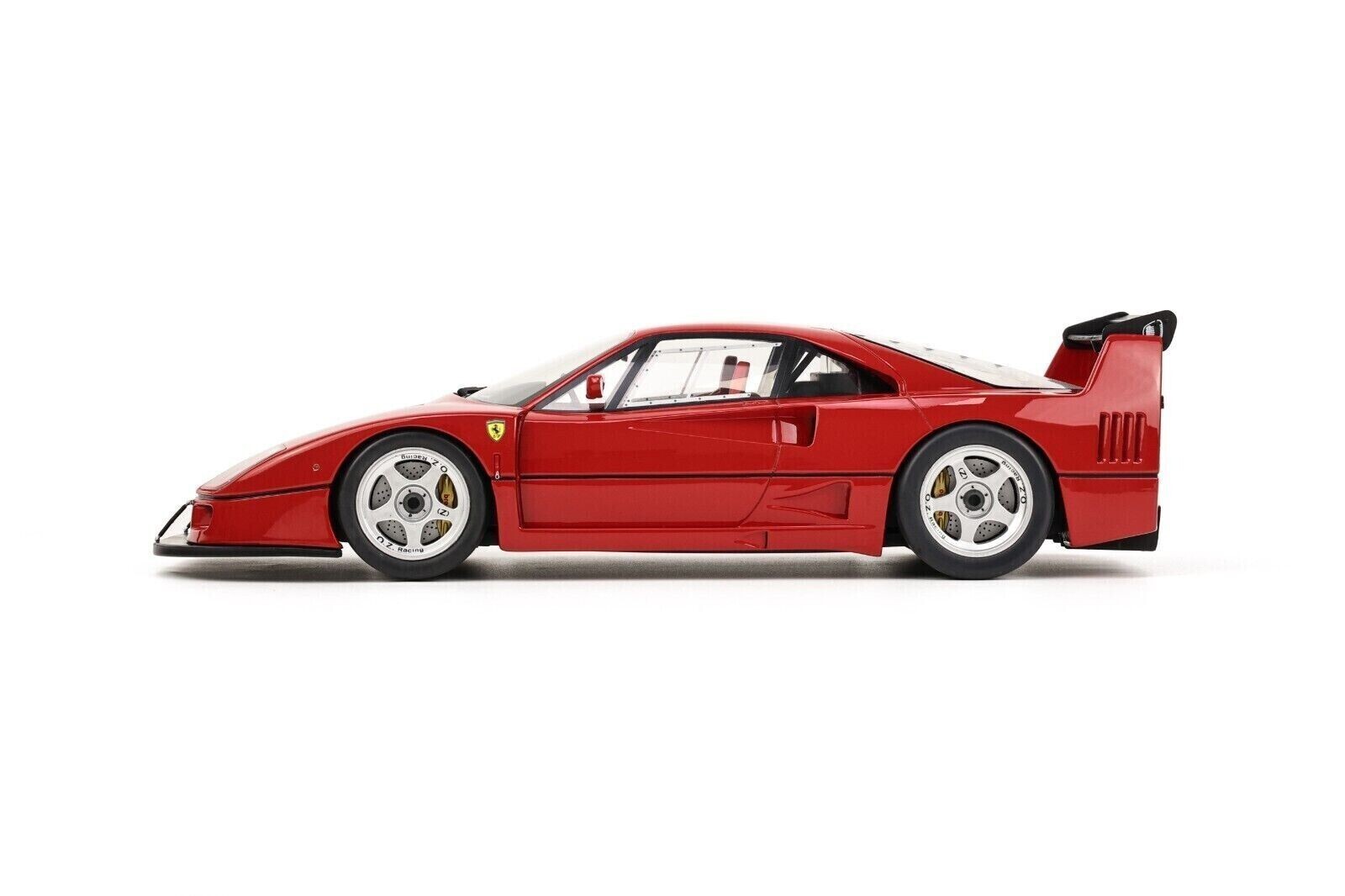 1/18 Scale Ferrari F40 LM Red 1989 Rosso Corsa Red Model Car By GT Spirit GT388