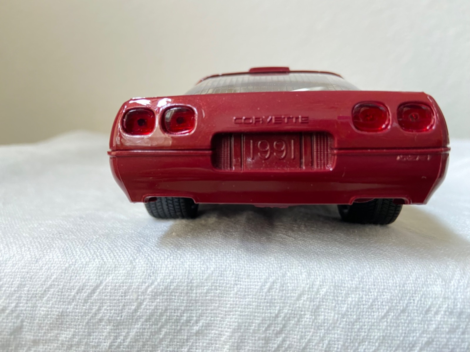 AMT Ertl 1991 Chevrolet Corvette ZR-1 Promo metallic red w/tan & black interior