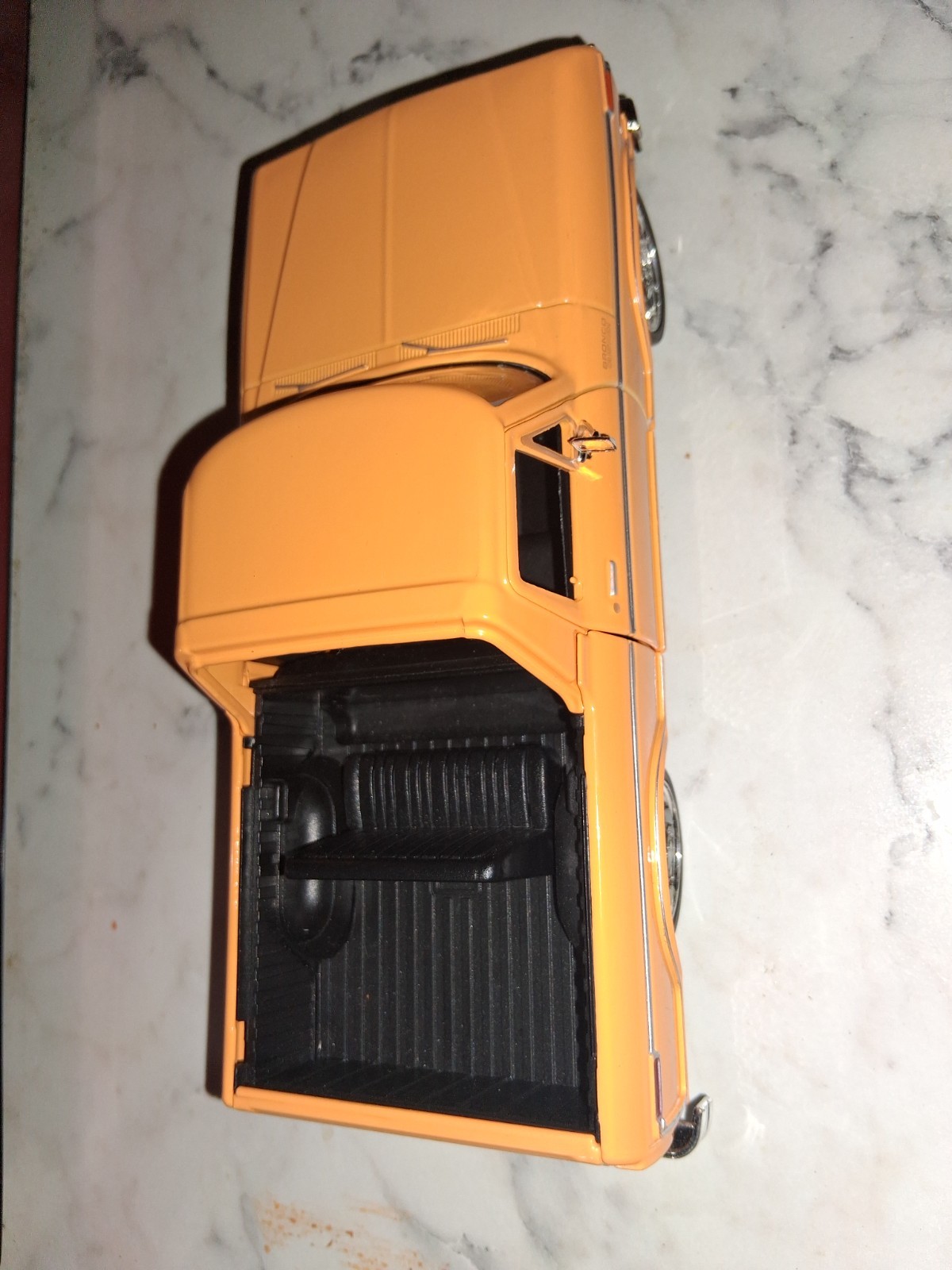 ( Custom Built) 1.24scale Diecast Custom 78 Ford BRONCO SLAMMED( Read Ad Plz)
